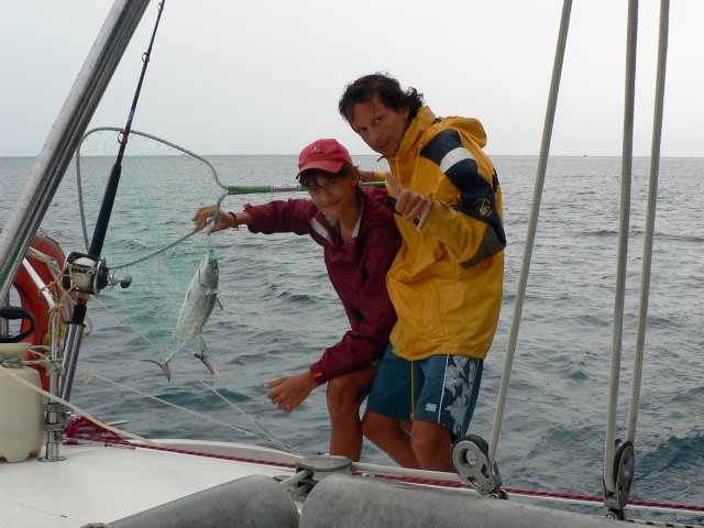 73- Bonite pechee dans le lagon de Raiatea 